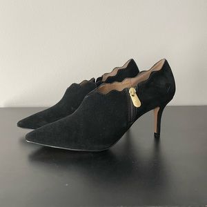 Adrienne Vittadini Black Suede heels- Size 8 w/box
